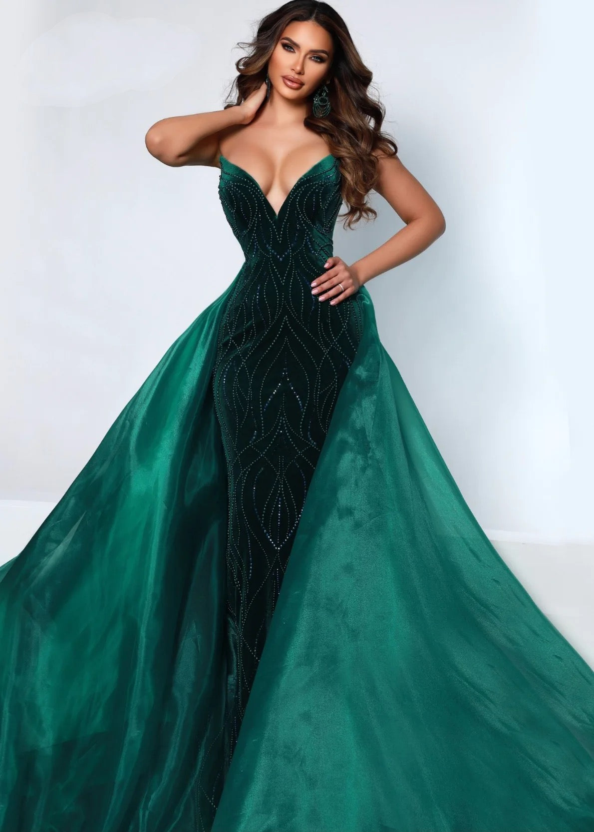 green emerald velvet dress Tayslee